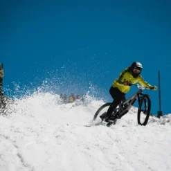 Santa Cruz Nomad 6 C MX S-Kit Luchtglans Gips -Exporteren Rij Licht Winkel AM NOMAD SAM 220626 307 4 scaled