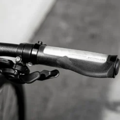 Trek FX 3 Disc Uitgerust Viper Red Naar Cobra Blood Fade -Exporteren Rij Licht Winkel FX3DiscEquipped 22 35107 B Alt2