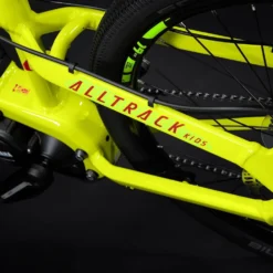 Haibike ALLTRACK Kinder MTB Hardtail - Glans Lime Kristal Rood -Exporteren Rij Licht Winkel Haibike MY22 Detail Rear AllTrack Kids