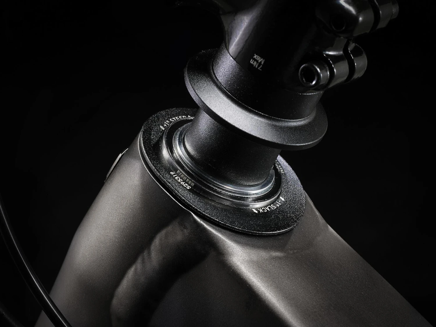 Trek Brandstof EX 7 Gen 6 Matzwart 11 Trek Brandstof EX 7 Gen 6 Matzwart - Afbeelding 11